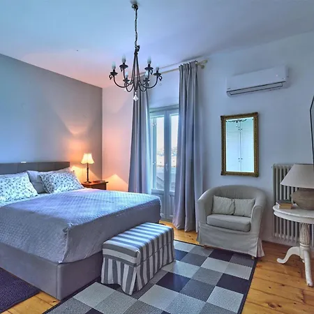 The Sunset Nest Науса