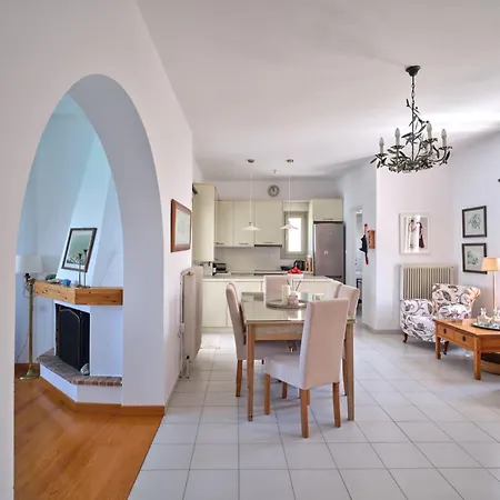 Апартаменты The Sunset Nest *